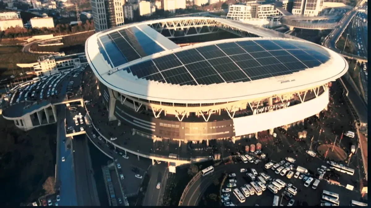 Galatasaray'ın iç saha maçlarını oynadığı RAMS Park stadının dış görünümü